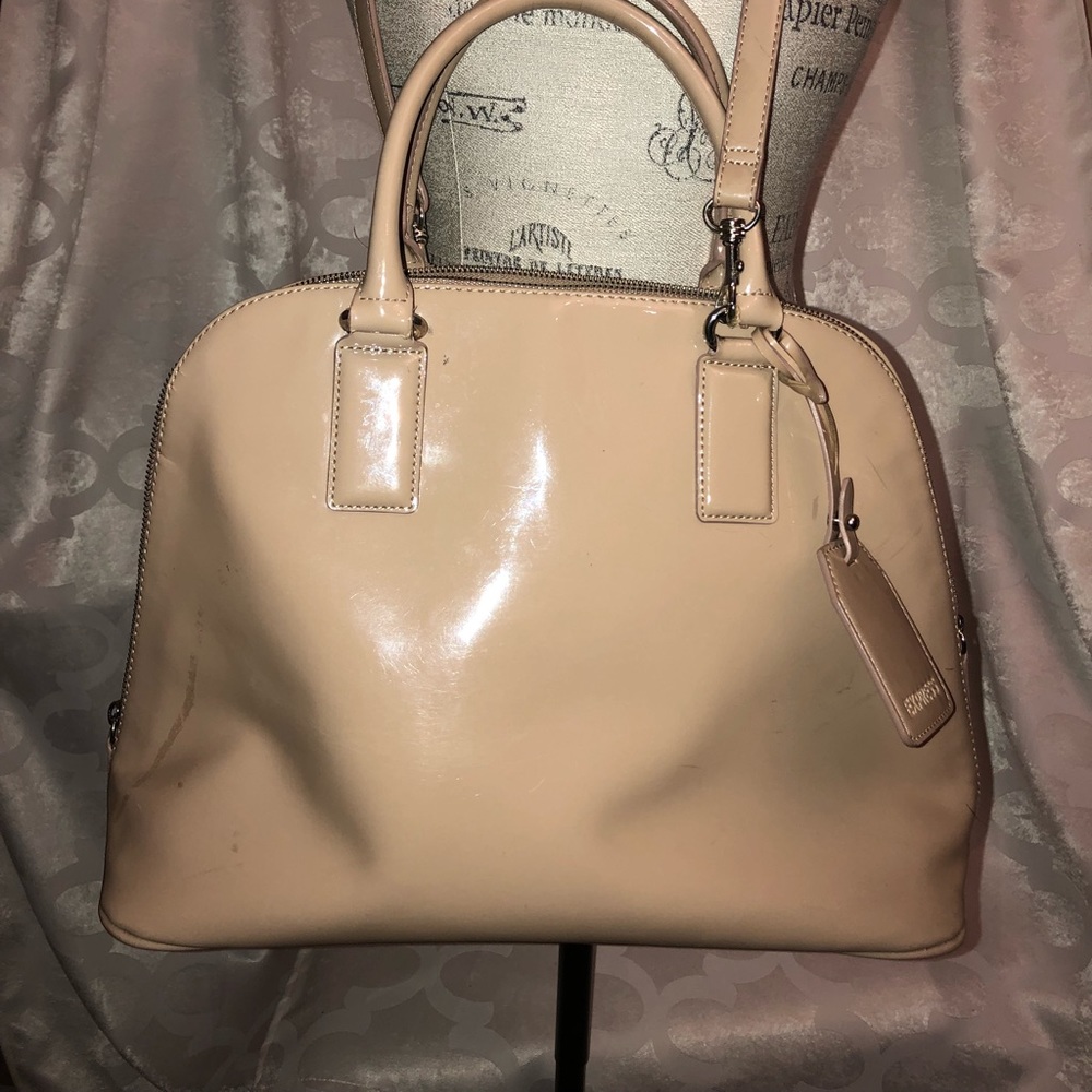 Express shoulder bag
